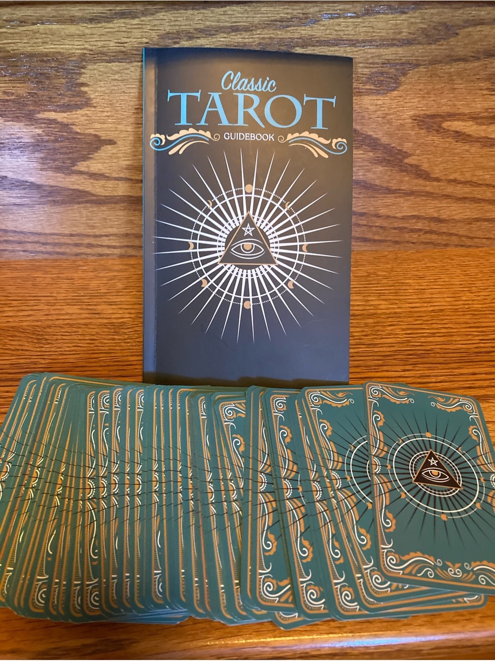 Classic Tarot Guidebook with cards for beginners with meanings